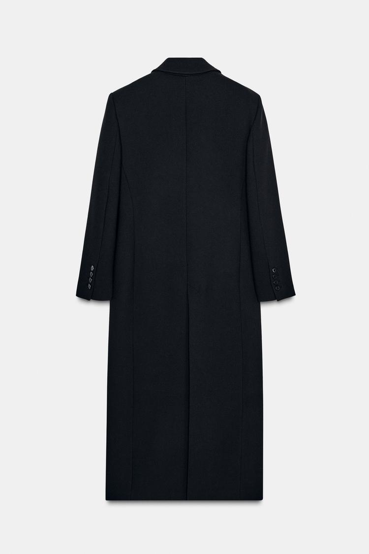 FITTED BUTTON COAT